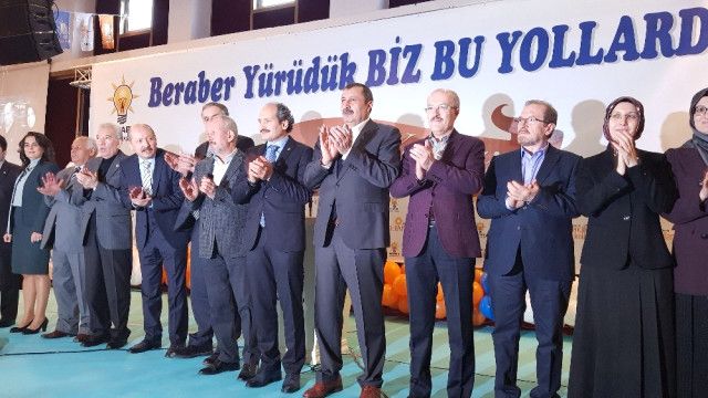Balkesir AK Parti'de 'Vefa Yemei'