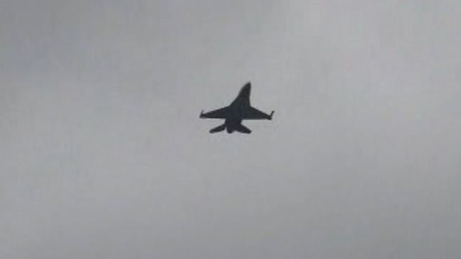 Balkesir-F-16'lar Bandrma'dan 'zeytin Dal Harekat' in Havaland